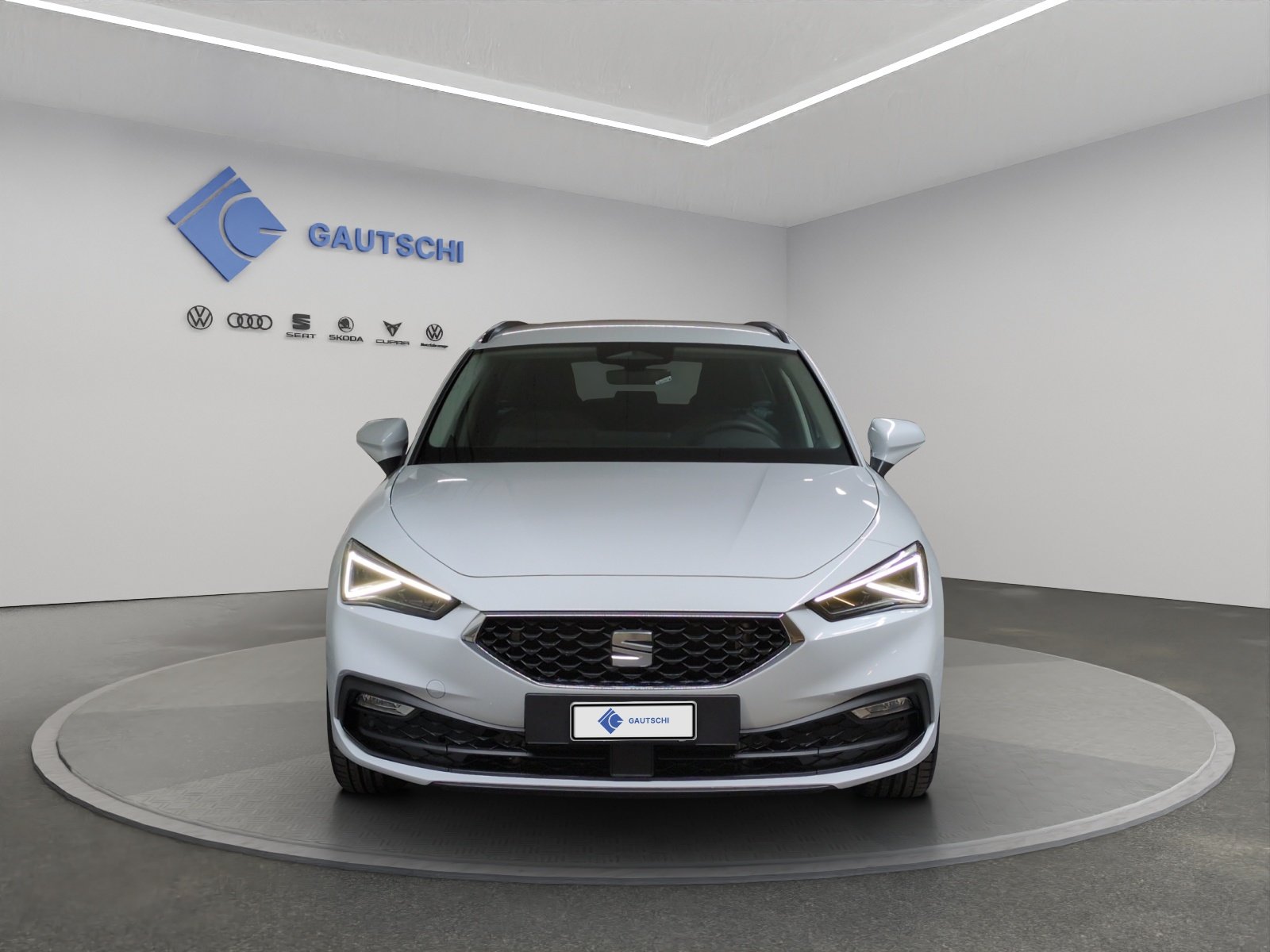 SEAT Leon ST 1.5 eHybrid pHEV DSG Style, Plug-in-Hybrid Petrol/Electric, New car, Automatic - 5