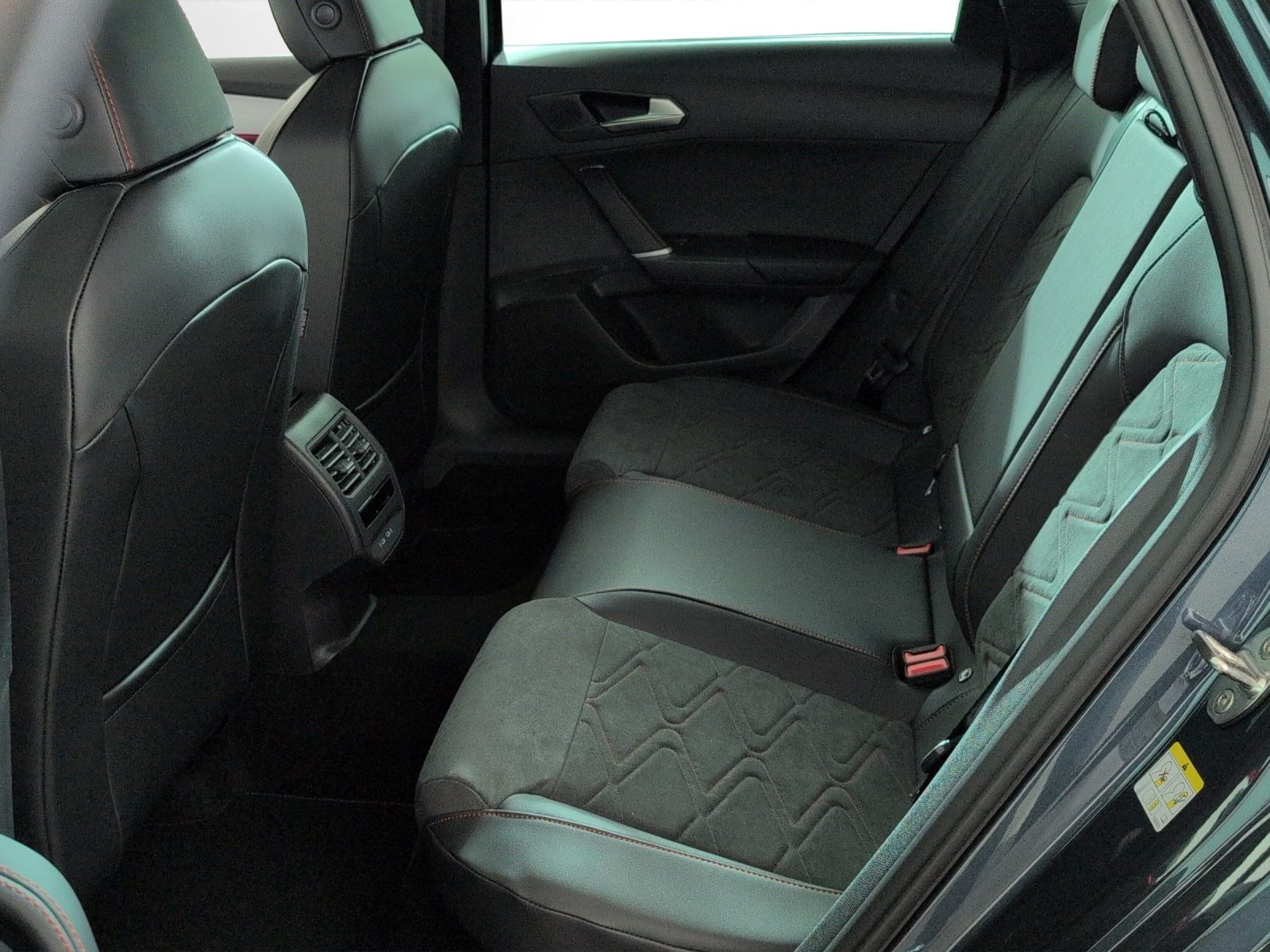 SEAT SEAT LEON SPORTSTOURER MOVE! FR (netto), Benzina, Auto nuove, Automatico - 7