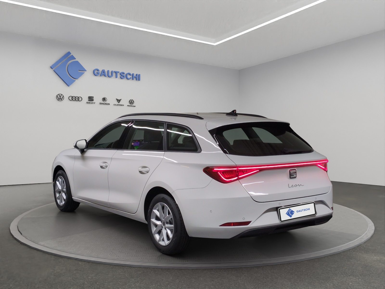 SEAT NEW SEAT LEON SPORTSTOURER STYLE, Petrol, New car, Automatic - 3