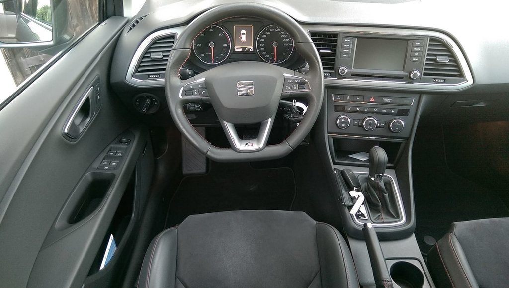 SEAT Leon ST 2.0 TDI FR DSG, Diesel, Occasion / Utilisé, Automatique - 4