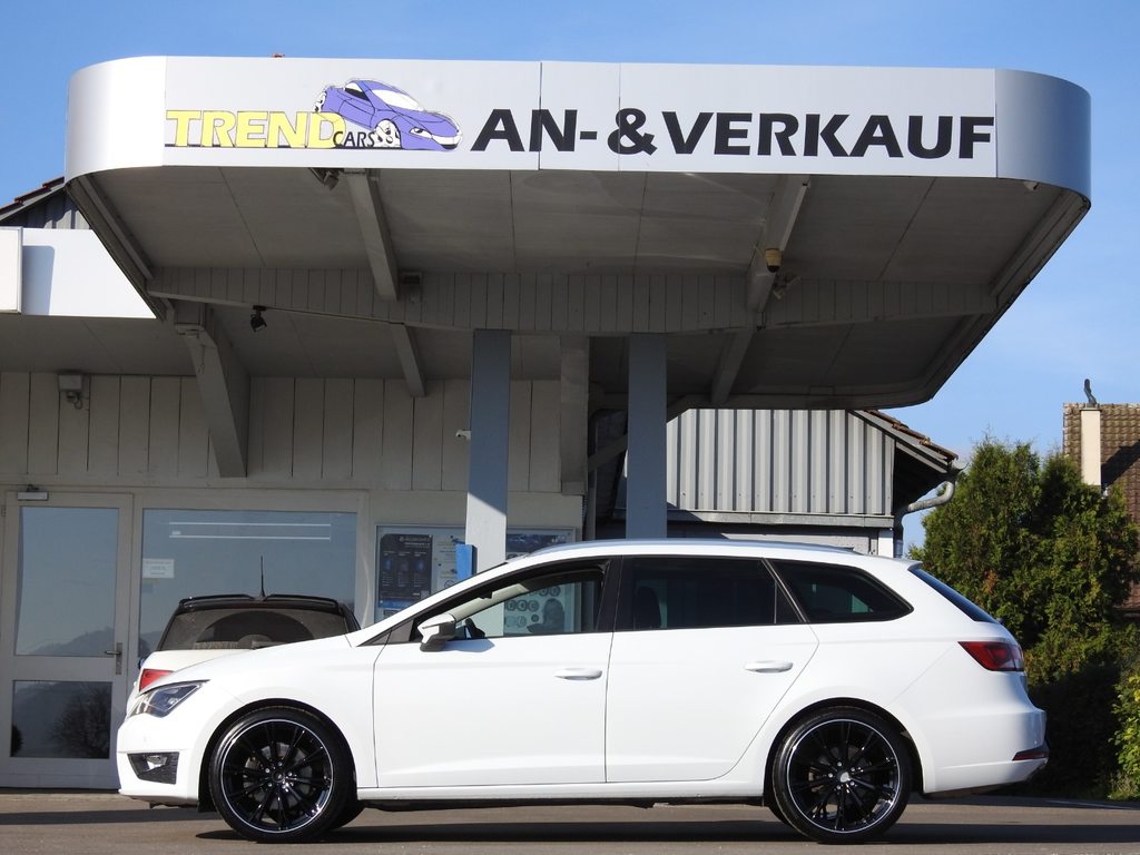 SEAT Leon ST 1.8 TSI FR Line DSG, Benzin, Occasion / Gebraucht, Automatik - 2