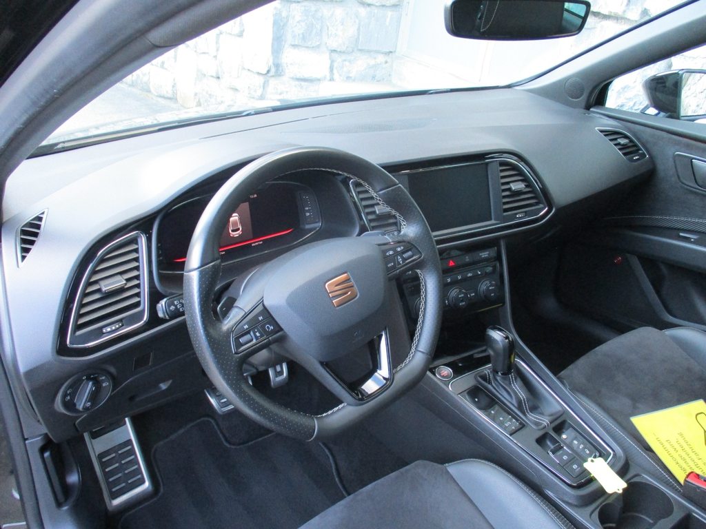 SEAT Leon ST 2.0 TSI 300 Cupra 4Drive DSG, Essence, Occasion / Utilisé, Automatique - 4