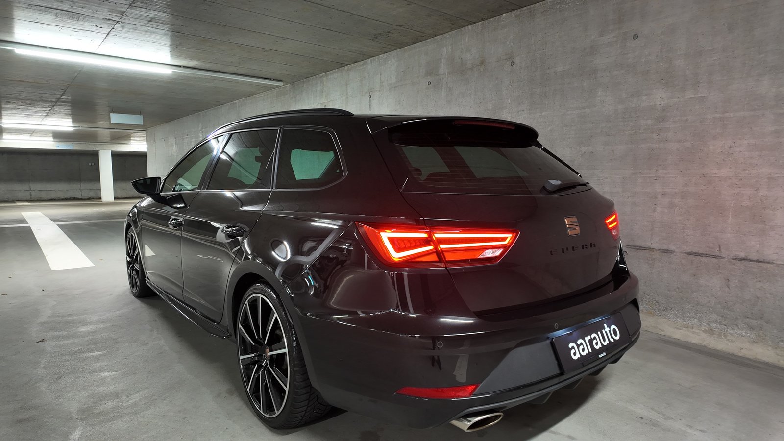 SEAT Leon ST 2.0 TSI 300 4 Drive DSG, Benzin, Occasion / Gebraucht, Automat - 2