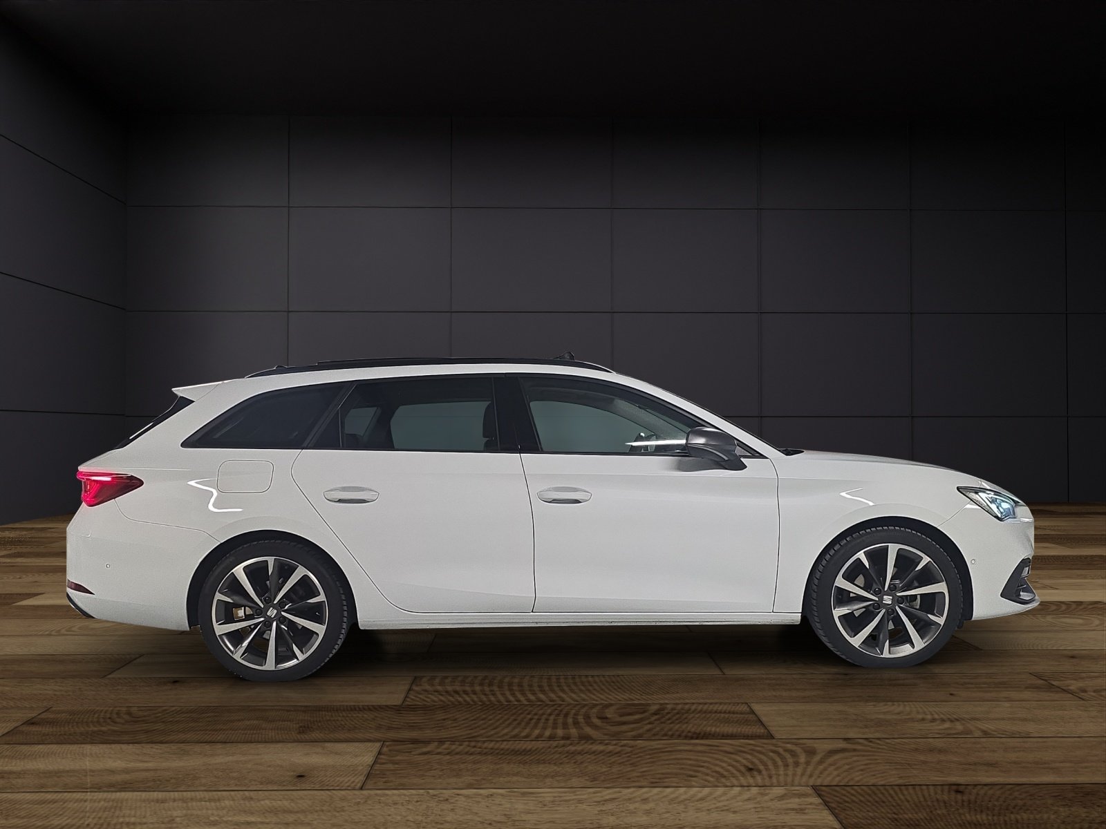 SEAT Leon ST 1.5 eTSI mHEV DSG FR, Hybride Léger Essence/Électricité, Occasion / Utilisé, Automatique - 5