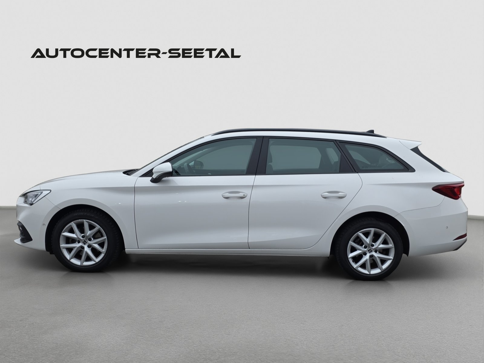 SEAT Leon ST 1.5 eTSI mHEV DSG Style, Mild-Hybrid Petrol/Electric, Second hand / Used, Automatic - 7