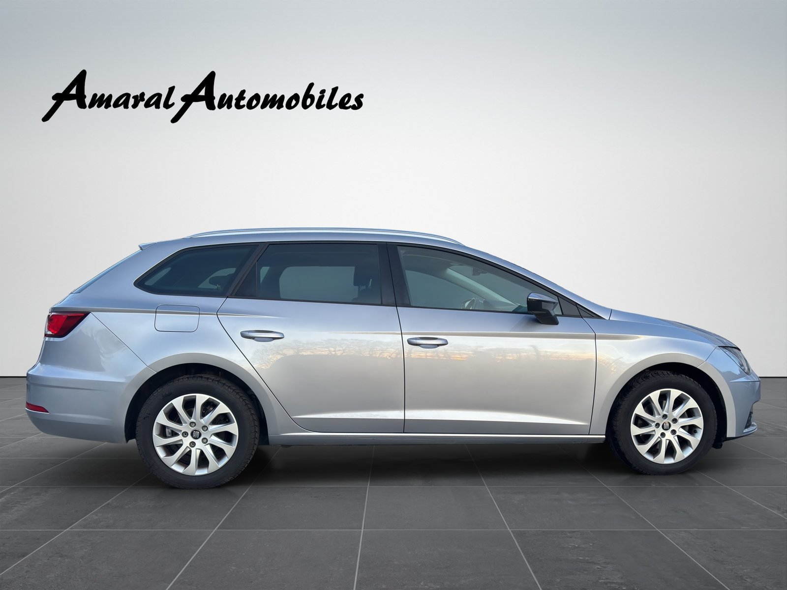 SEAT Leon ST 1.6 TDI CR Style DSG, Diesel, Second hand / Used, Automatic - 7