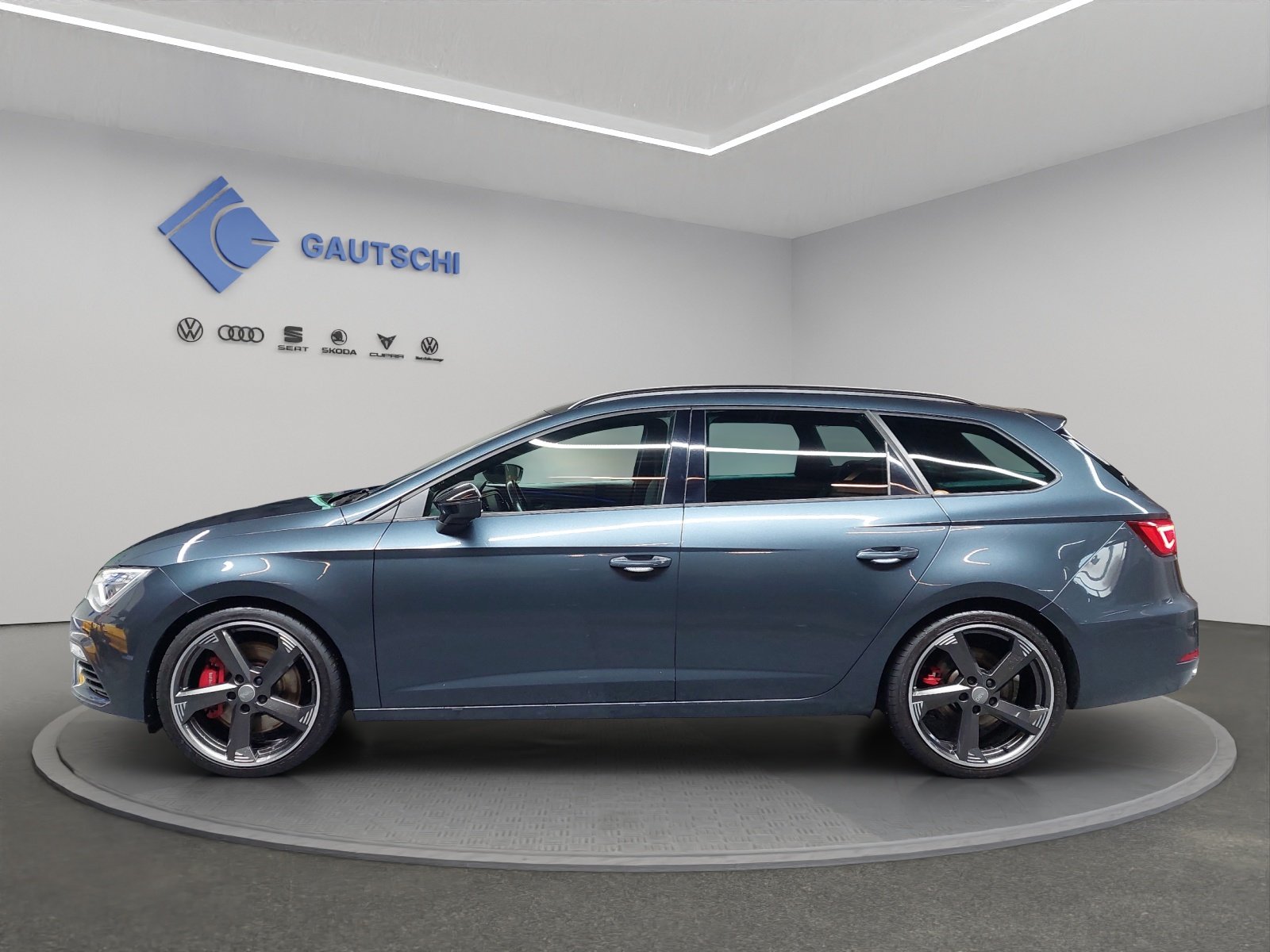 SEAT Leon ST 2.0 TSI 300 4 Drive DSG, Benzin, Occasion / Gebraucht, Automatik - 2