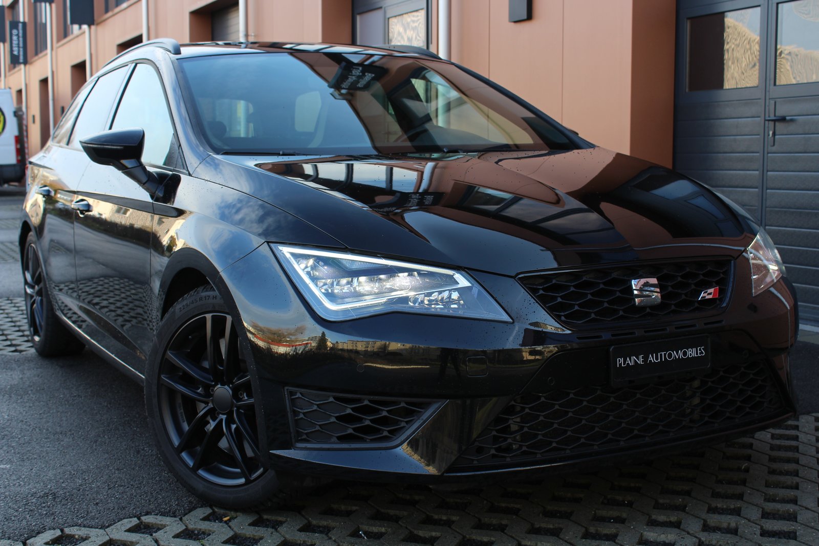 SEAT Leon ST 2.0 TSI ABT 335' cv DSG - ABT 335' Homol, Petrol, Second hand / Used, Automatic - 5