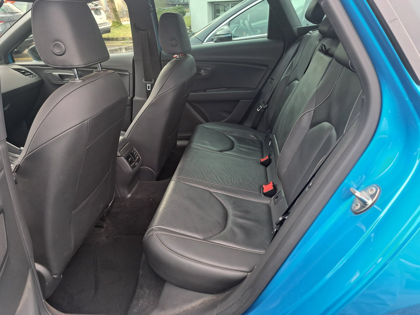 SEAT Leon ST 2.0 TSI 290 DSG, Benzin, Occasion / Gebraucht, Automatik - 7