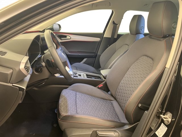 SEAT Leon ST 1.5 eTSI FR DSG, Mild-Hybrid Benzin/Elektro, Occasion / Gebraucht, Automatik - 5