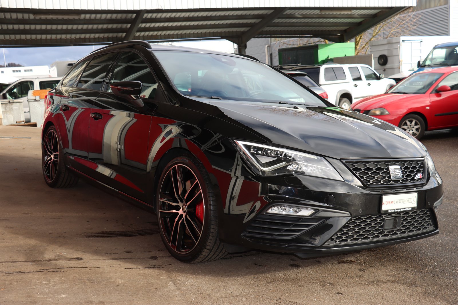 SEAT Leon ST 2.0 TSI 300 4 Drive DSG, Benzin, Occasion / Gebraucht, Automatik - 4