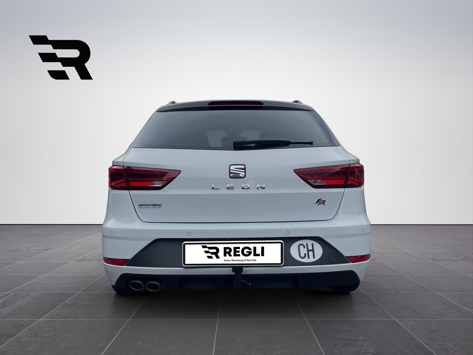 SEAT LEON ST SWISS FR (Netto), Petrol, Second hand / Used, Automatic - 4