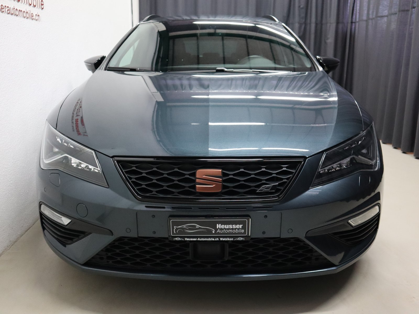 SEAT Leon ST 2.0 TSI 300 4 Drive DSG - Digital Cockpit, Petrol, Second hand / Used, Automatic - 7