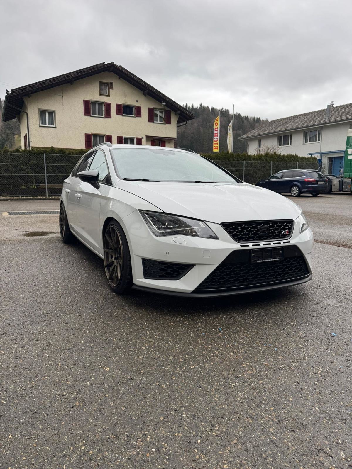 SEAT Leon ST 2.0 TSI 290 DSG, Essence, Occasion / Utilisé, Automatique - 2