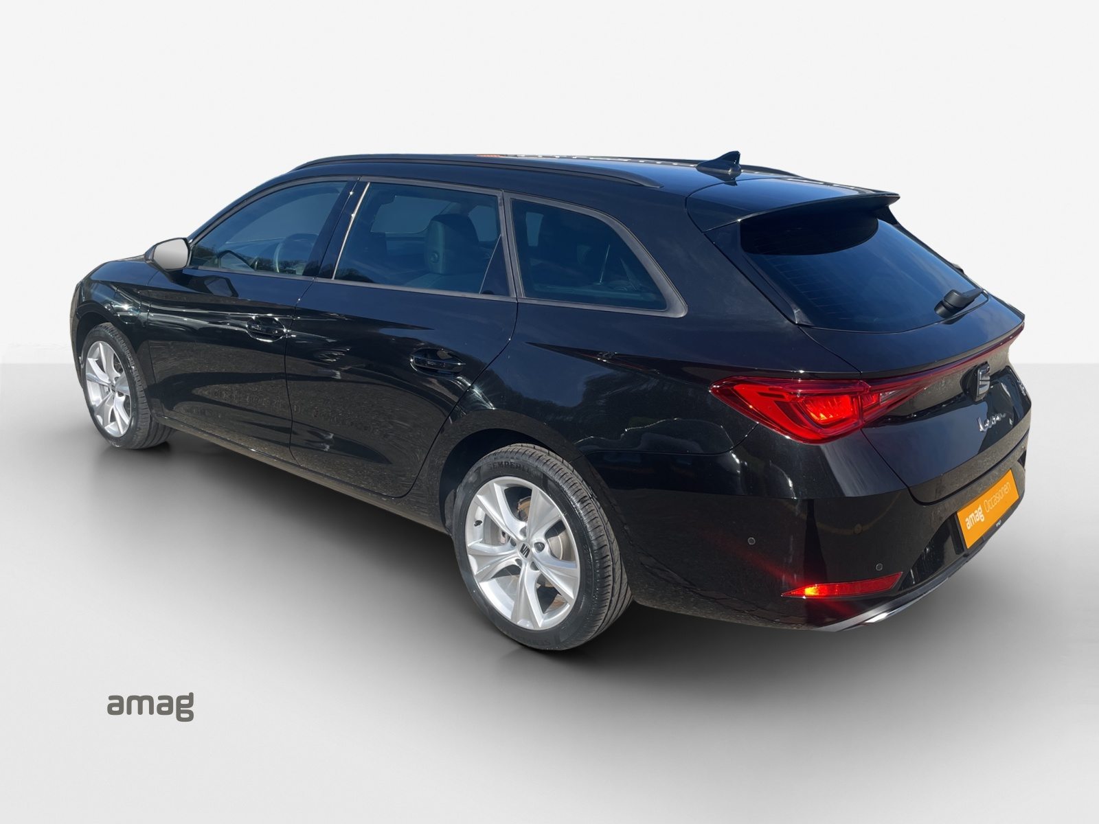 SEAT NEW SEAT LEON SPORTSTOURER FR e-HYBRID, Full-Hybrid Petrol/Electric, Second hand / Used, Automatic - 3