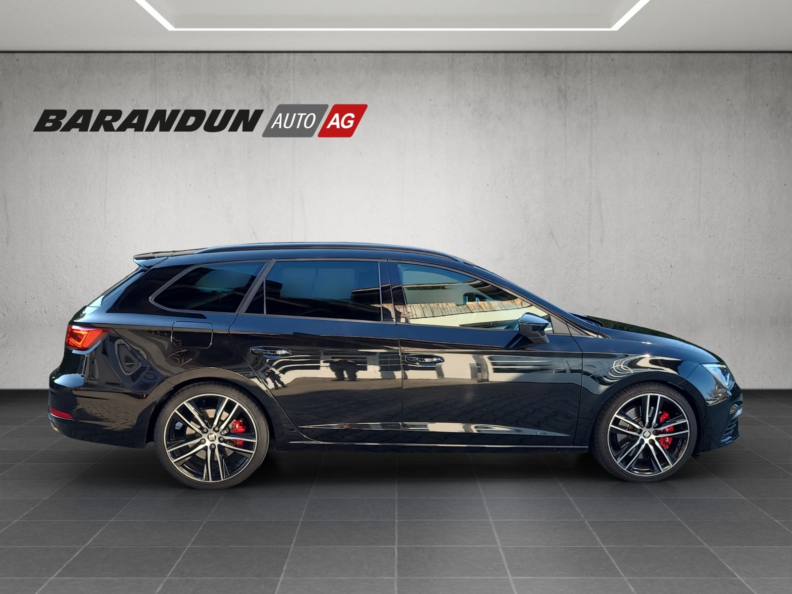 SEAT Leon ST 2.0 TSI 300 4Drive DSG, Essence, Occasion / Utilisé, Automatique - 6