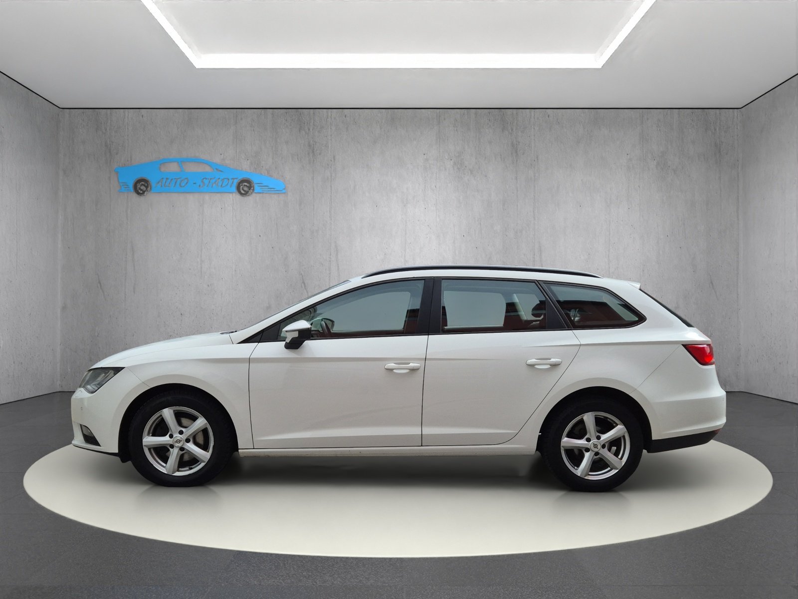 SEAT Leon ST 2.0 TDI Style, Diesel, Occasion / Gebraucht, Handschaltung - 2