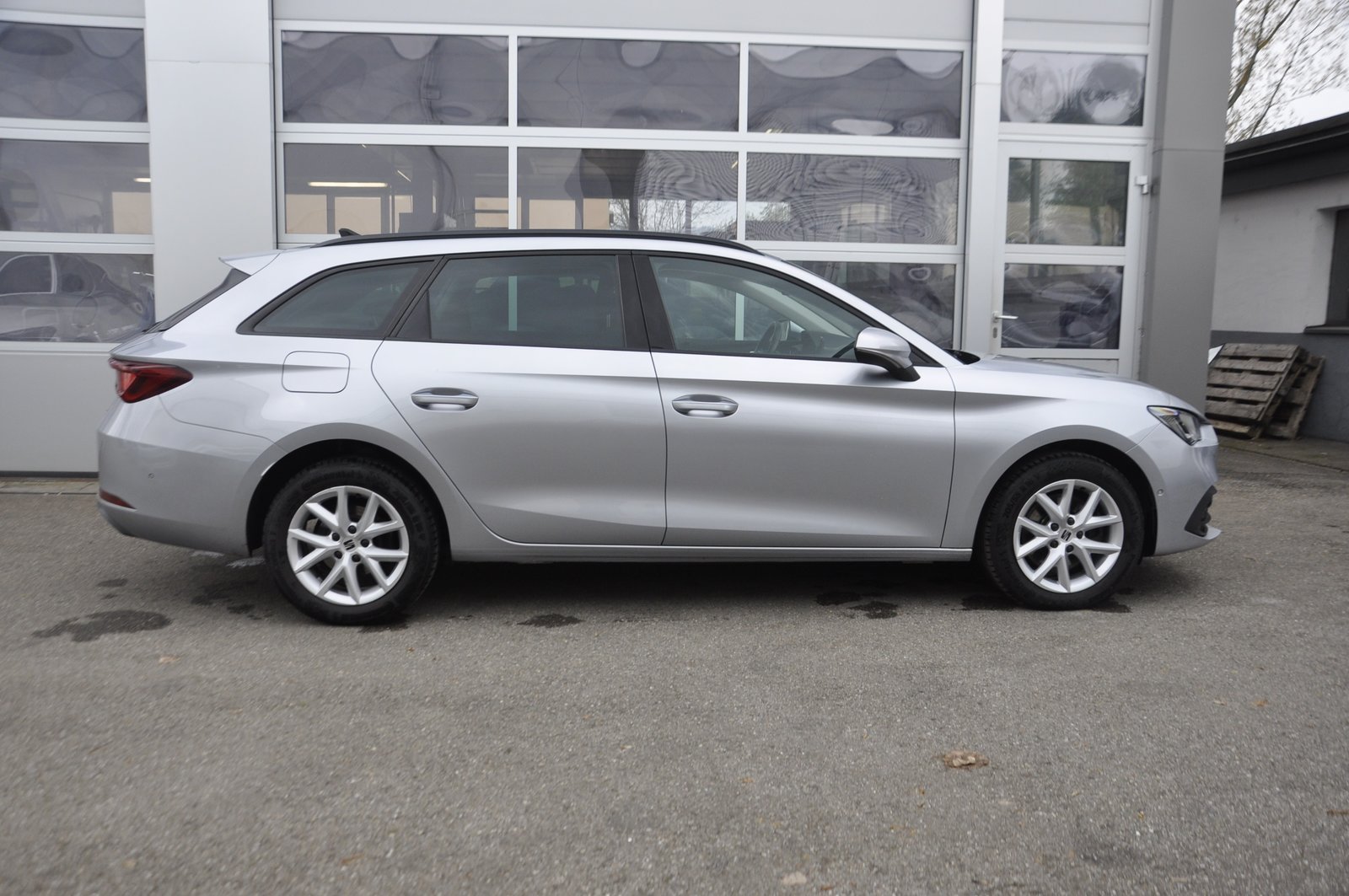 SEAT Leon ST 2.0 TDI EVO DSG 4Drive Style I Anhängerkupplun, Diesel, Occasion / Gebraucht, Automatik - 2