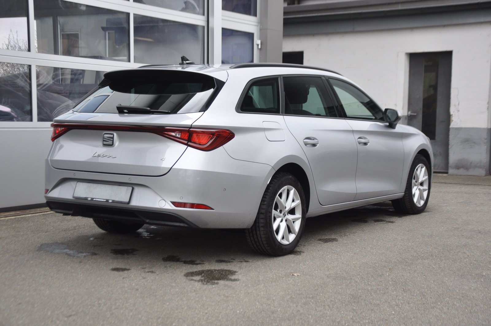 SEAT Leon ST 2.0 TDI EVO DSG 4Drive Style I Anhängerkupplun, Diesel, Occasion / Gebraucht, Automatik - 3