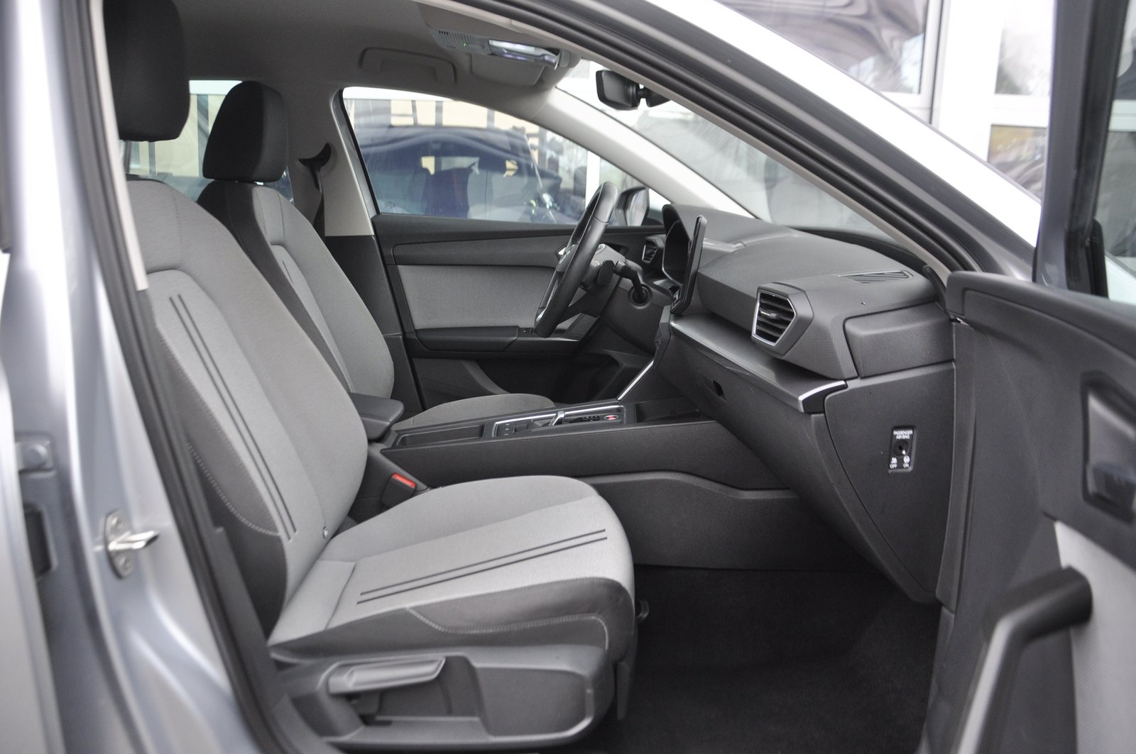 SEAT Leon ST 2.0 TDI EVO DSG 4Drive Style I Anhängerkupplun, Diesel, Occasion / Gebraucht, Automatik - 7