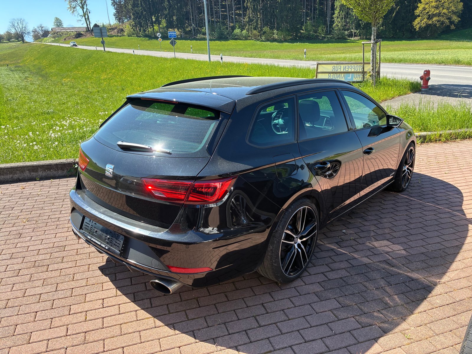 SEAT Leon ST 2.0 TSI 300 4 Drive DSG, Benzin, Occasion / Gebraucht, Automatik - 6
