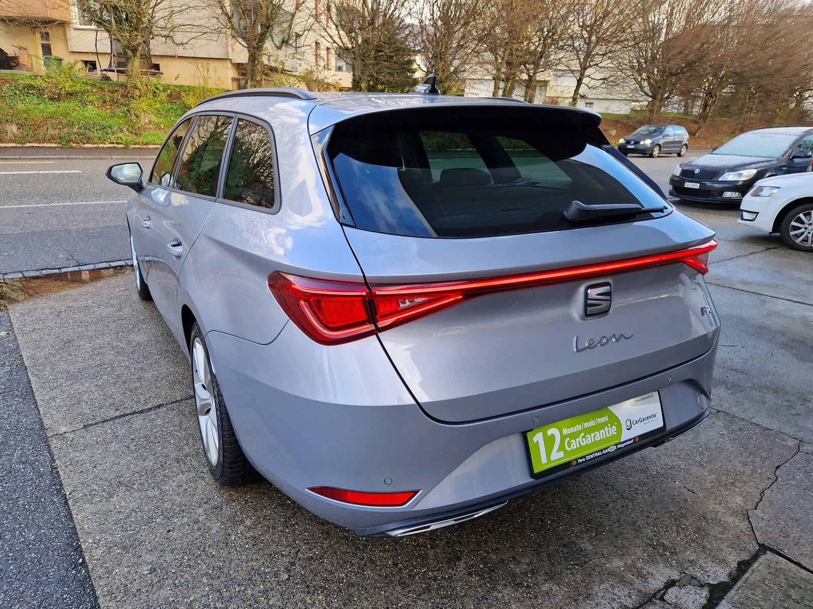 SEAT Leon ST 1.5 eTSI mHEV DSG FR, Mild-Hybrid Benzin/Elektro, Occasion / Gebraucht, Automatik - 3