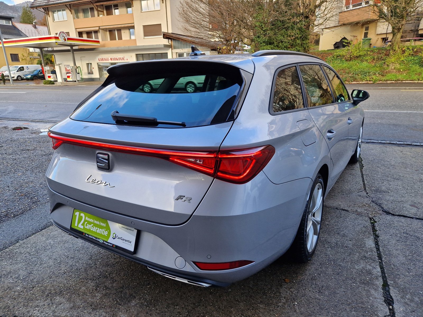 SEAT Leon ST 1.5 eTSI mHEV DSG FR, Mild-Hybrid Benzin/Elektro, Occasion / Gebraucht, Automatik - 4