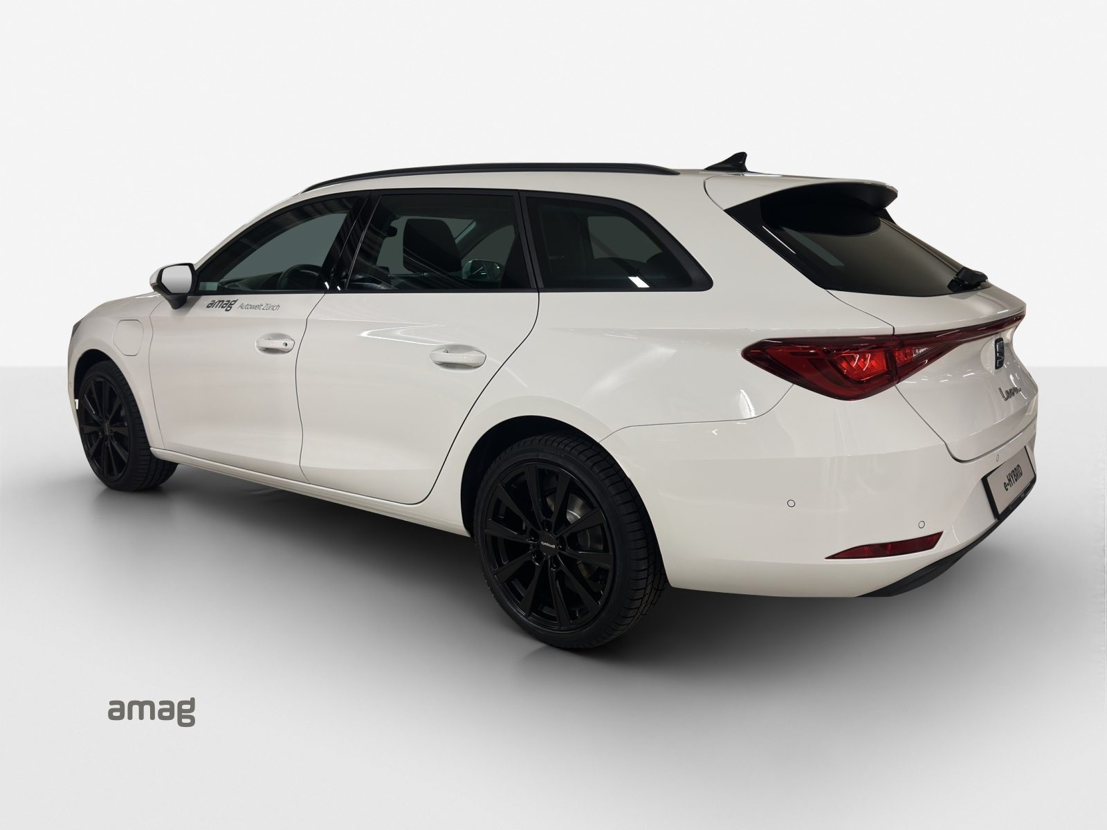 SEAT SEAT LEON SPORTSTOURER Style BUSINESS EDITION, Full-Hybrid Petrol/Electric, Second hand / Used, Automatic - 3