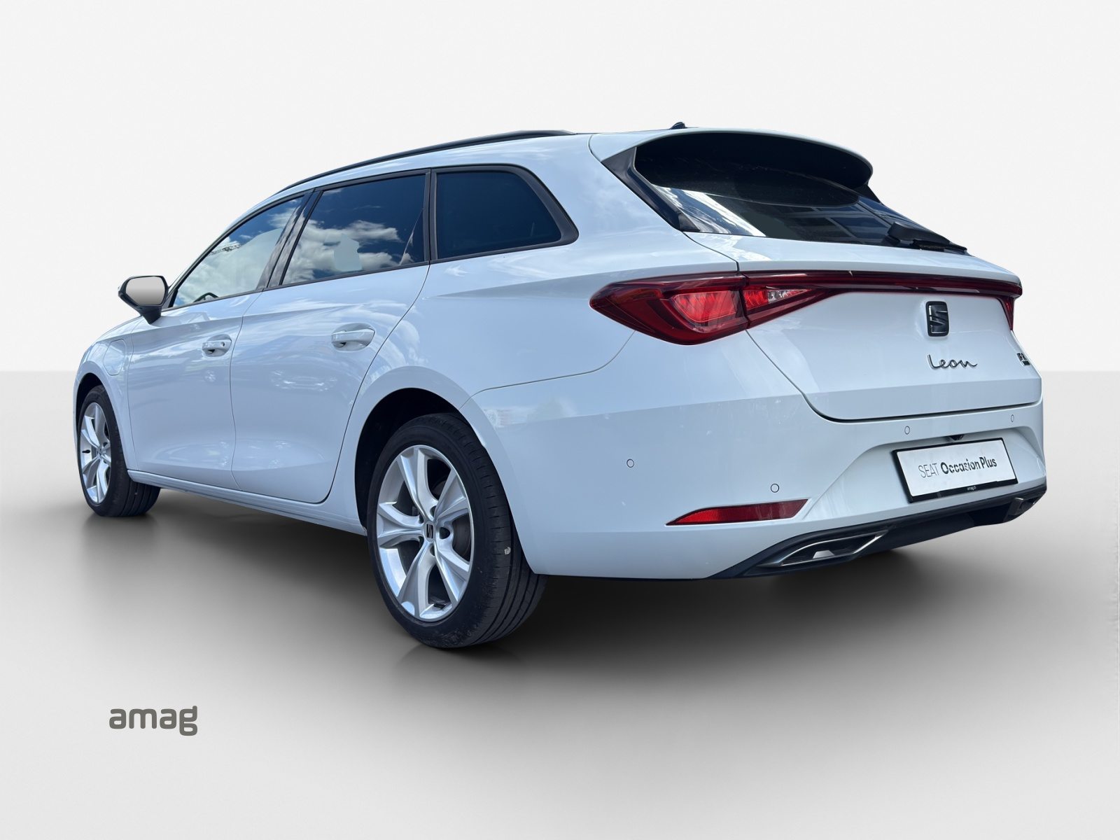 SEAT NEW SEAT LEON SPORTSTOURER FR e-HYBRID, Full-Hybrid Petrol/Electric, Second hand / Used, Automatic - 3