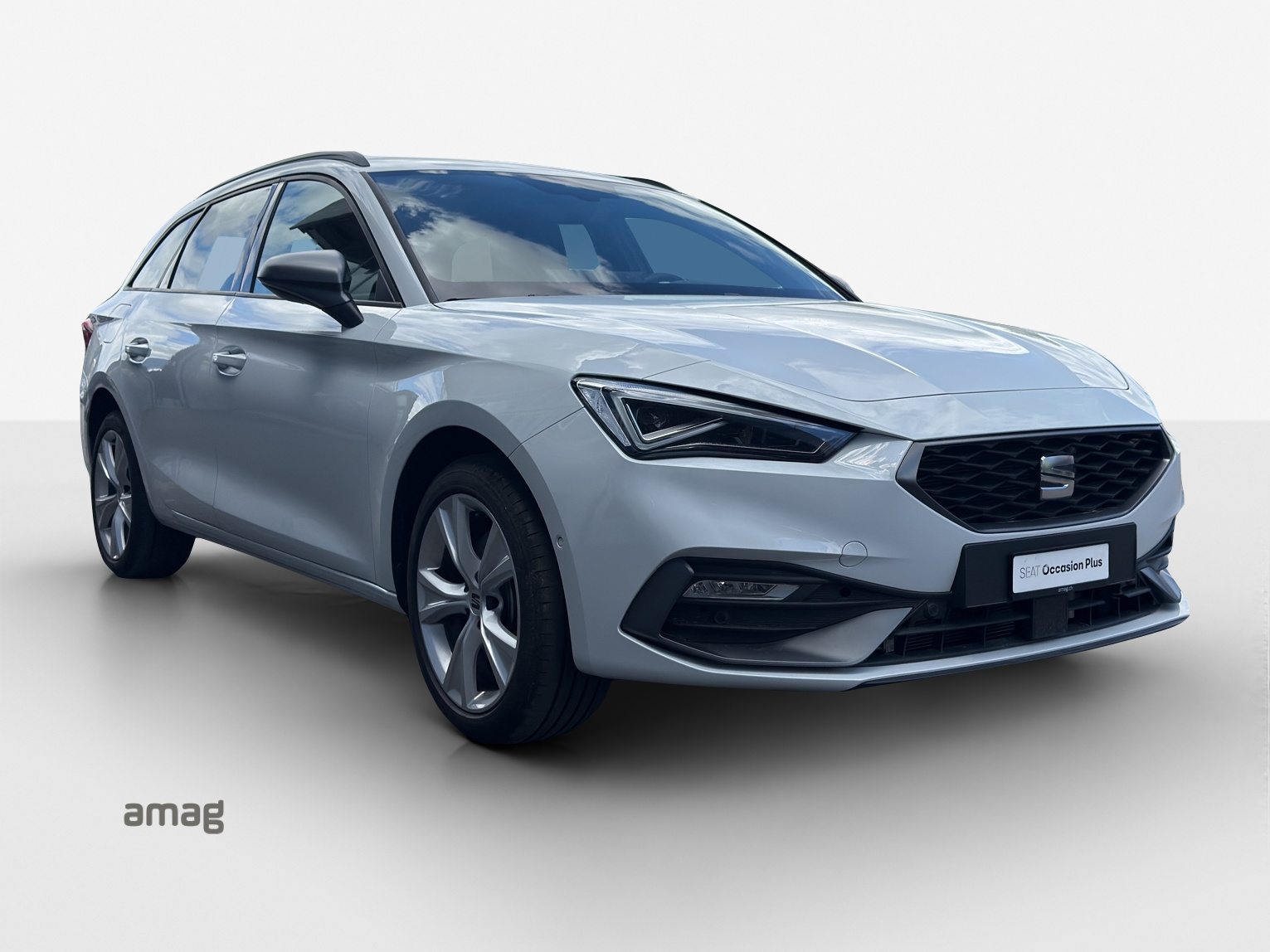 SEAT NEW SEAT LEON SPORTSTOURER FR e-HYBRID, Full-Hybrid Petrol/Electric, Second hand / Used, Automatic - 7