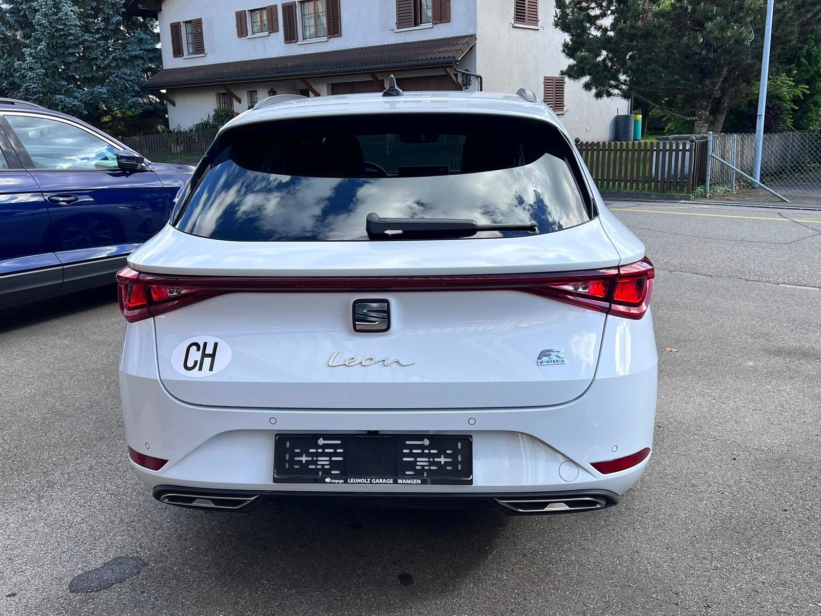 SEAT Leon ST 1.5 eHybrid FR DSG, Plug-in-Hybrid Petrol/Electric, Second hand / Used, Automatic - 4