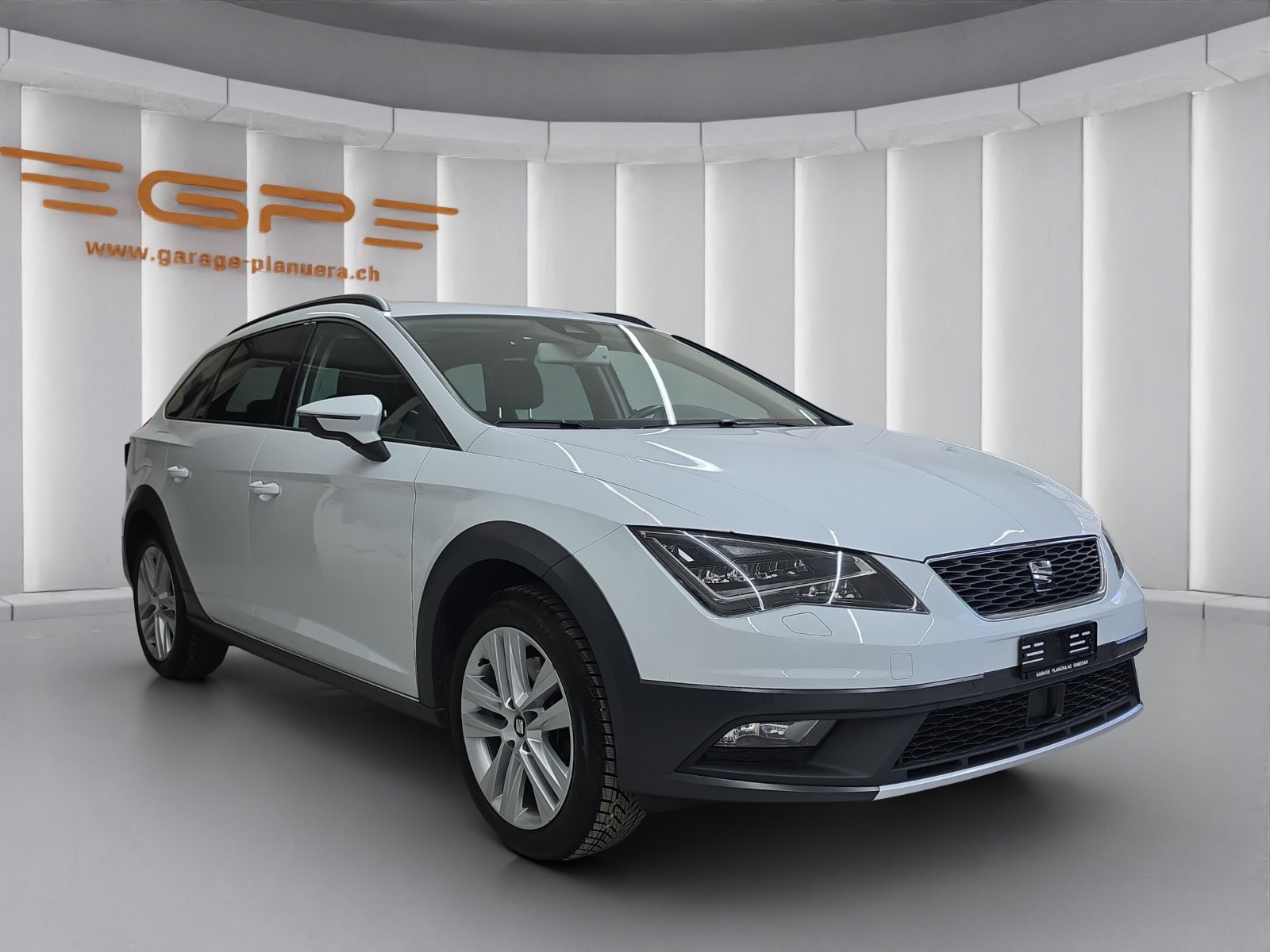 SEAT Leon ST X-Perience 1.8 TSI 4Drive DSG, Petrol, Second hand / Used, Automatic - 2