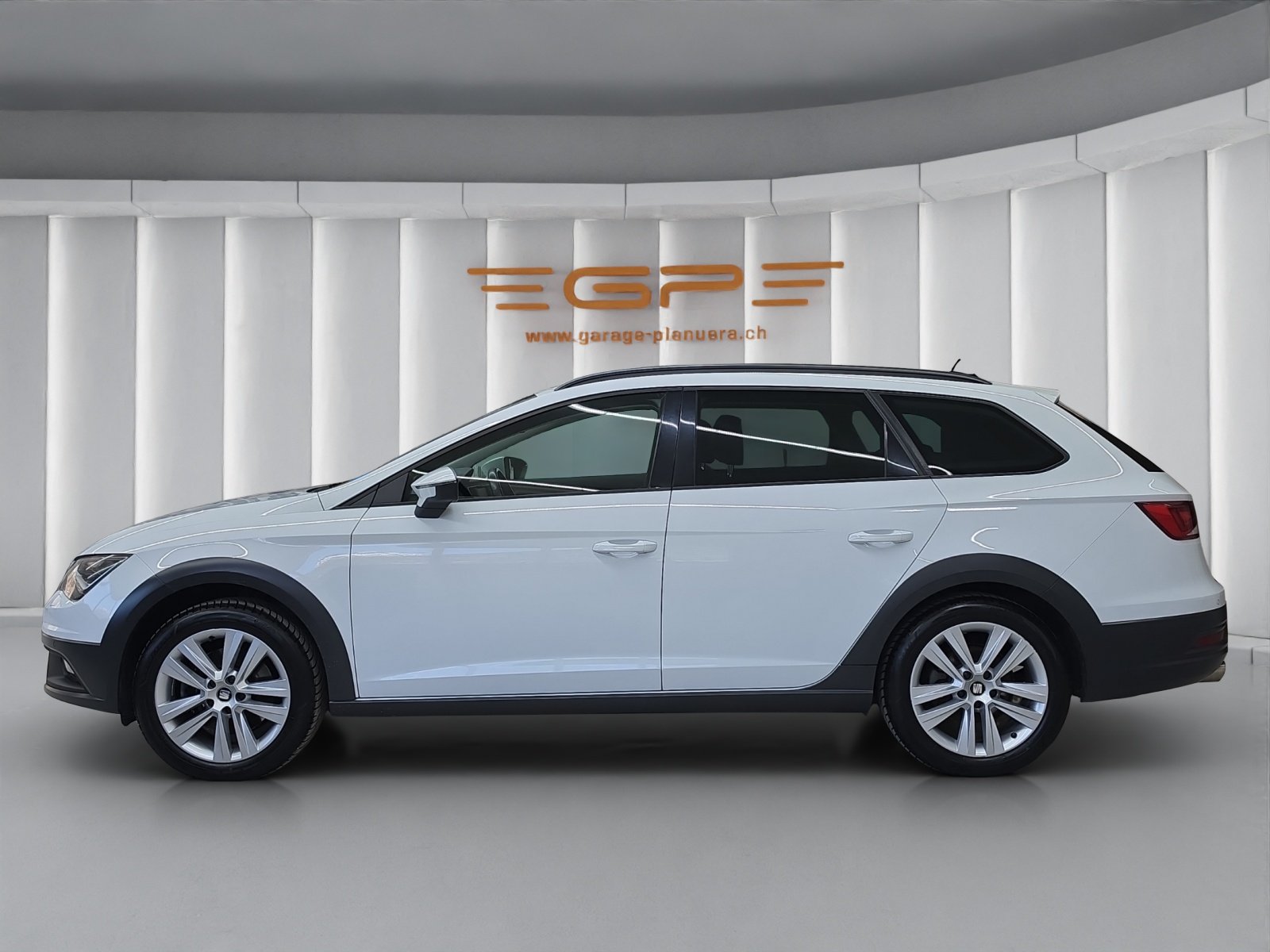 SEAT Leon ST X-Perience 1.8 TSI 4Drive DSG, Petrol, Second hand / Used, Automatic - 4