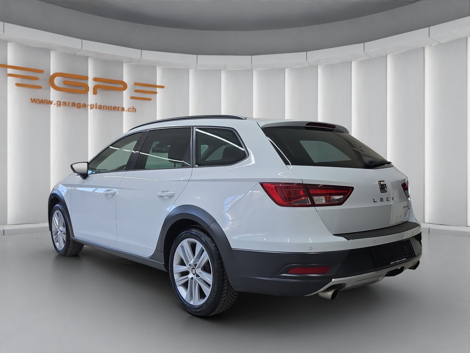SEAT Leon ST X-Perience 1.8 TSI 4Drive DSG, Petrol, Second hand / Used, Automatic - 5