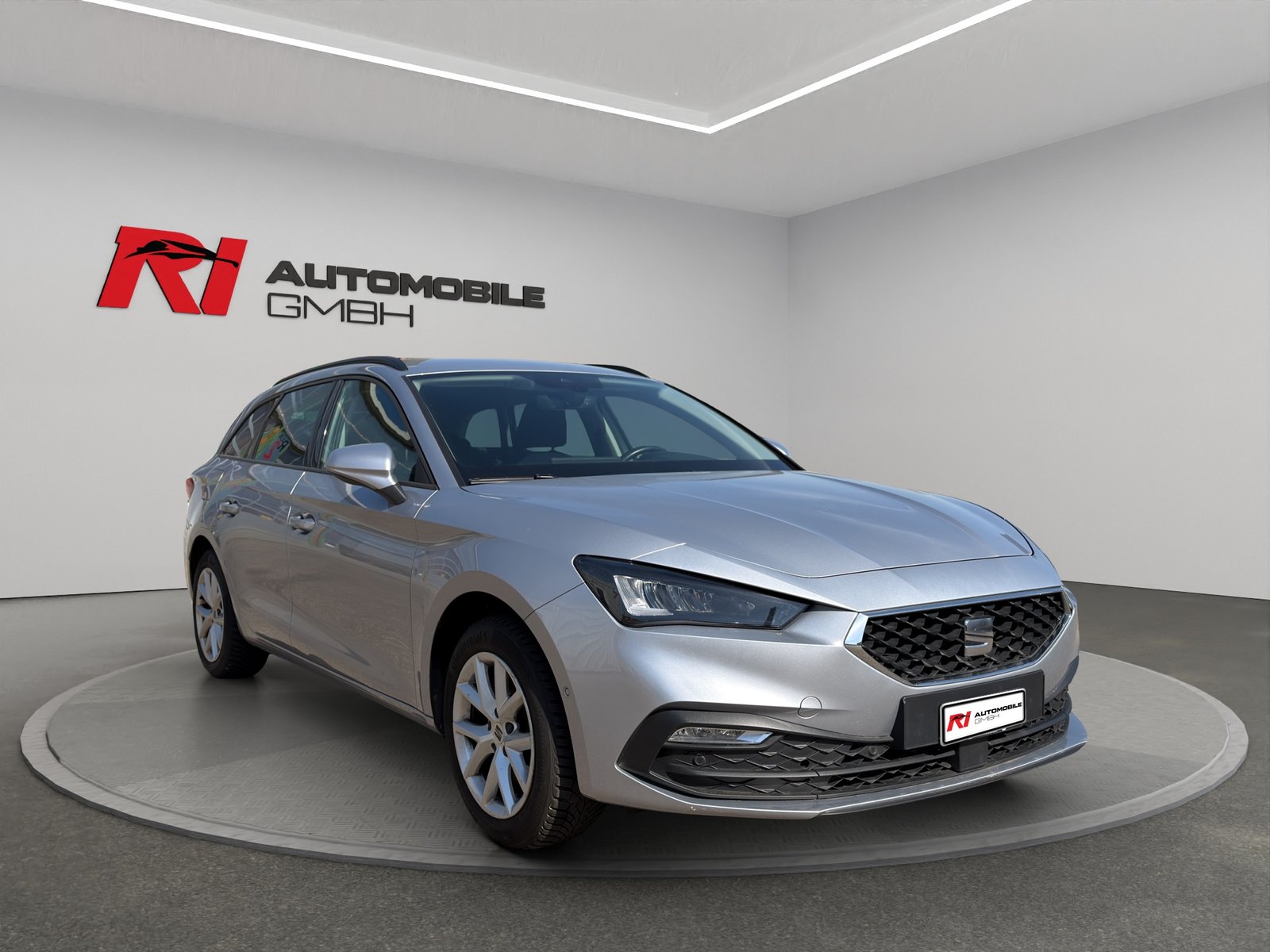 SEAT Leon ST 2.0 TDI EVO DSG Style, Diesel, Occasioni / Usate, Automatico - 2