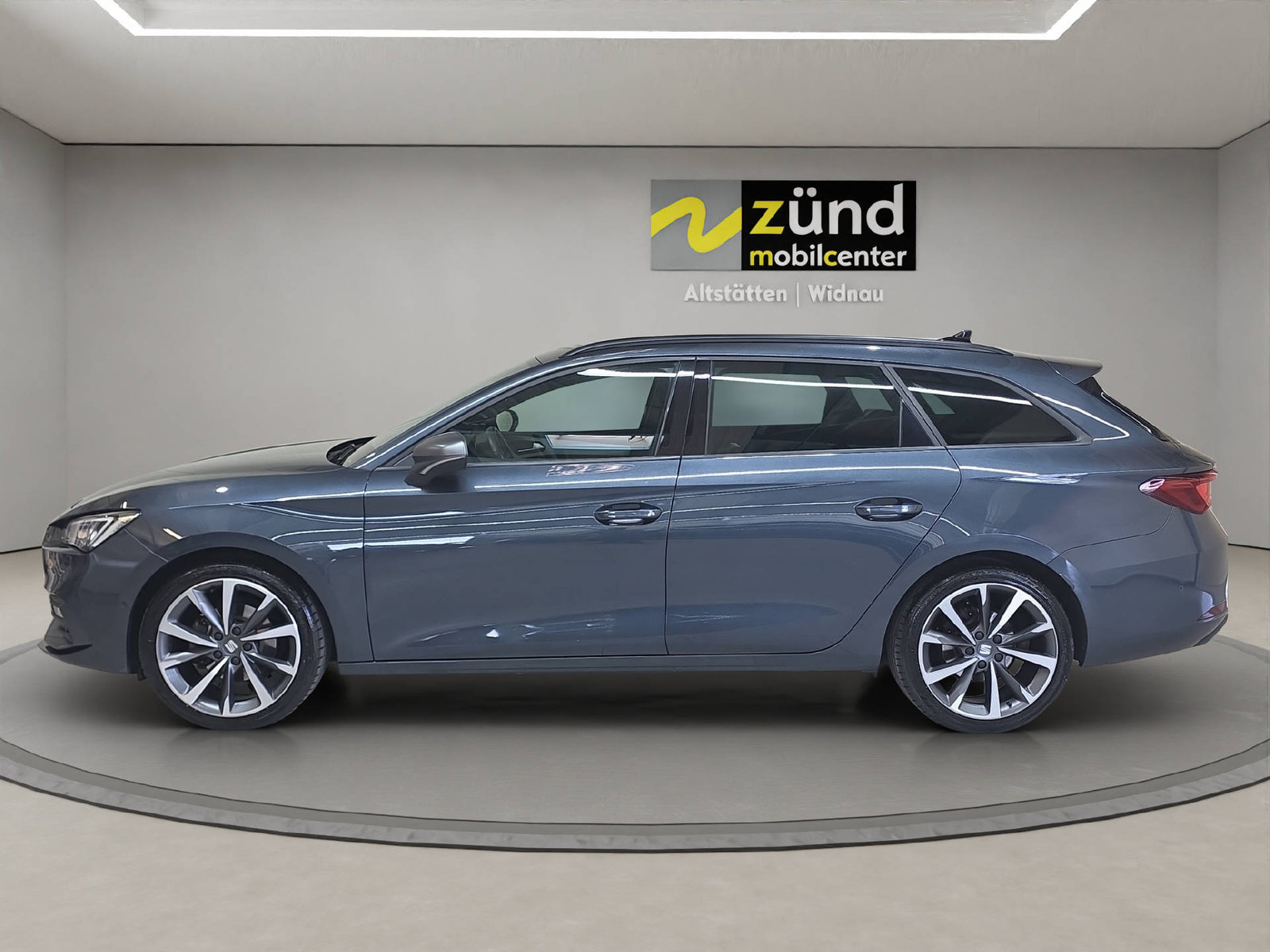 SEAT Leon ST 1.5 eTSI 150 FR DSG, Mild-Hybrid Benzin/Elektro, Occasion / Gebraucht, Automatik - 2