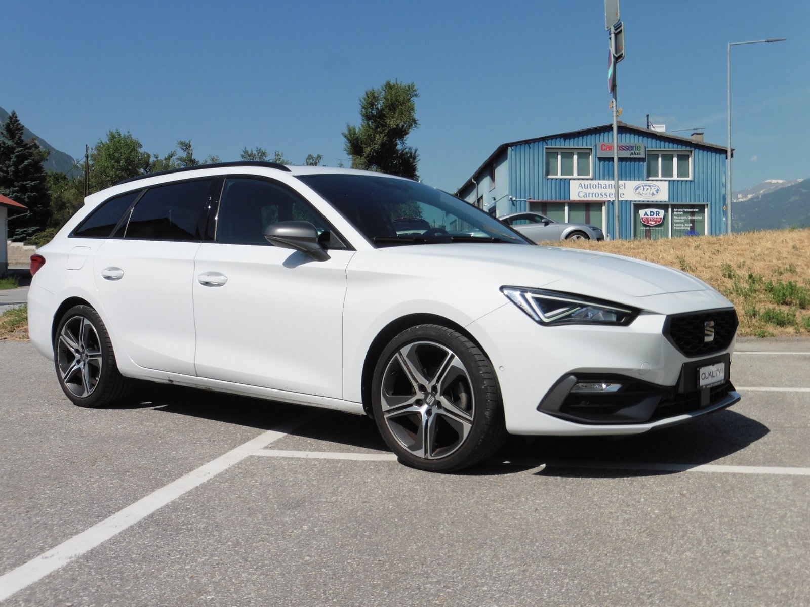 SEAT Leon ST 1.5 eTSI mHEV DSG FR, Hybride Léger Essence/Électricité, Occasion / Utilisé, Automatique - 2