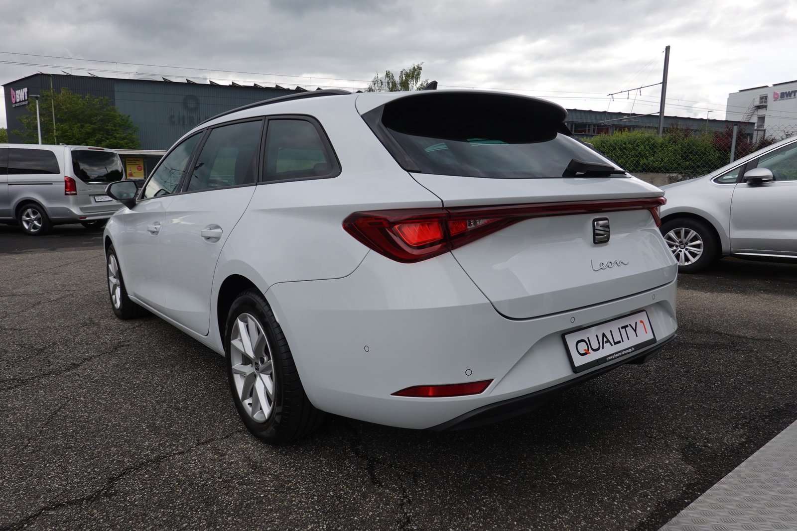 SEAT LEON SP 1.5 eTSI - MHEV - DSG - STYLE - 150 PS, Mild-Hybrid Benzin/Elektro, Occasion / Gebraucht, Automatik - 2