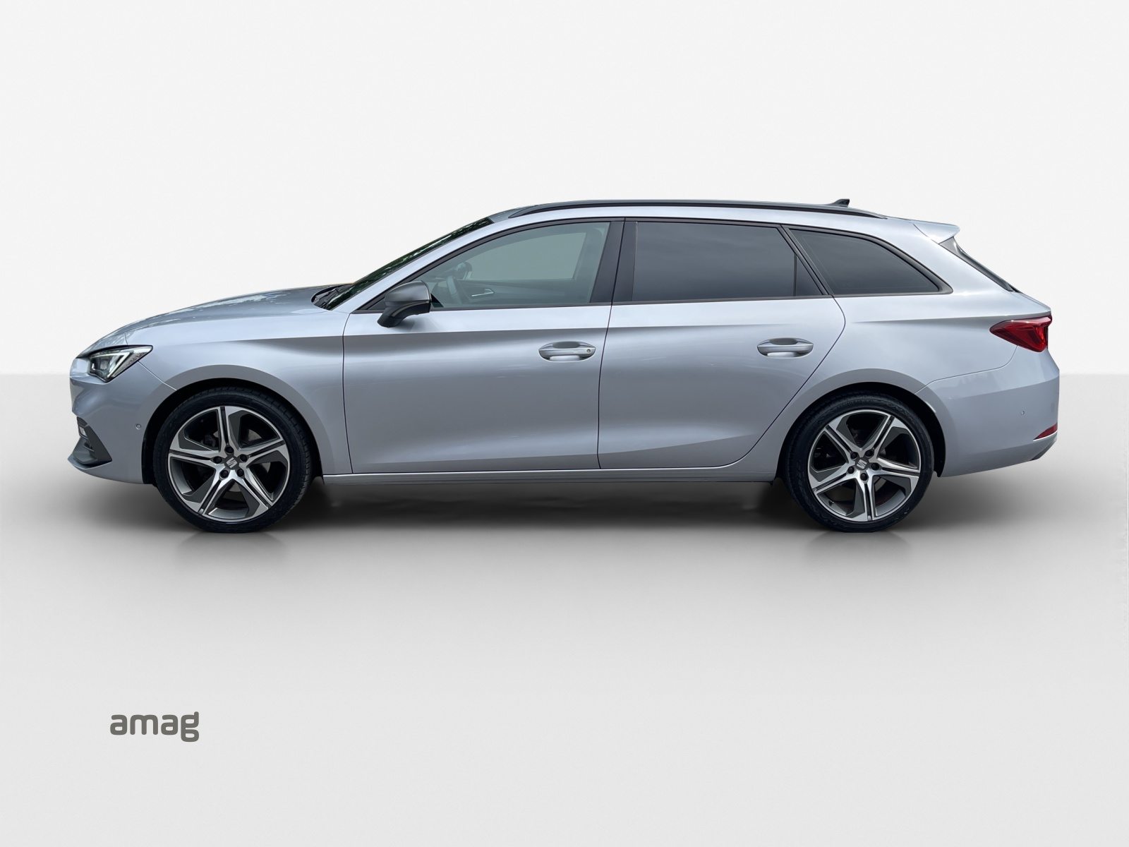 SEAT LEON SPORTSTOURER HOLA FR (netto), Benzin, Occasion / Gebraucht, Automatik - 2