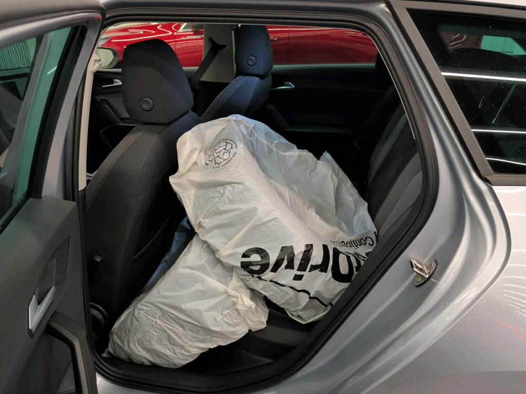 SEAT Leon ST 2.0 TDI EVO DSG Style ** CH Auto ** 1. Hand **, Diesel, Occasion / Utilisé, Automatique - 5