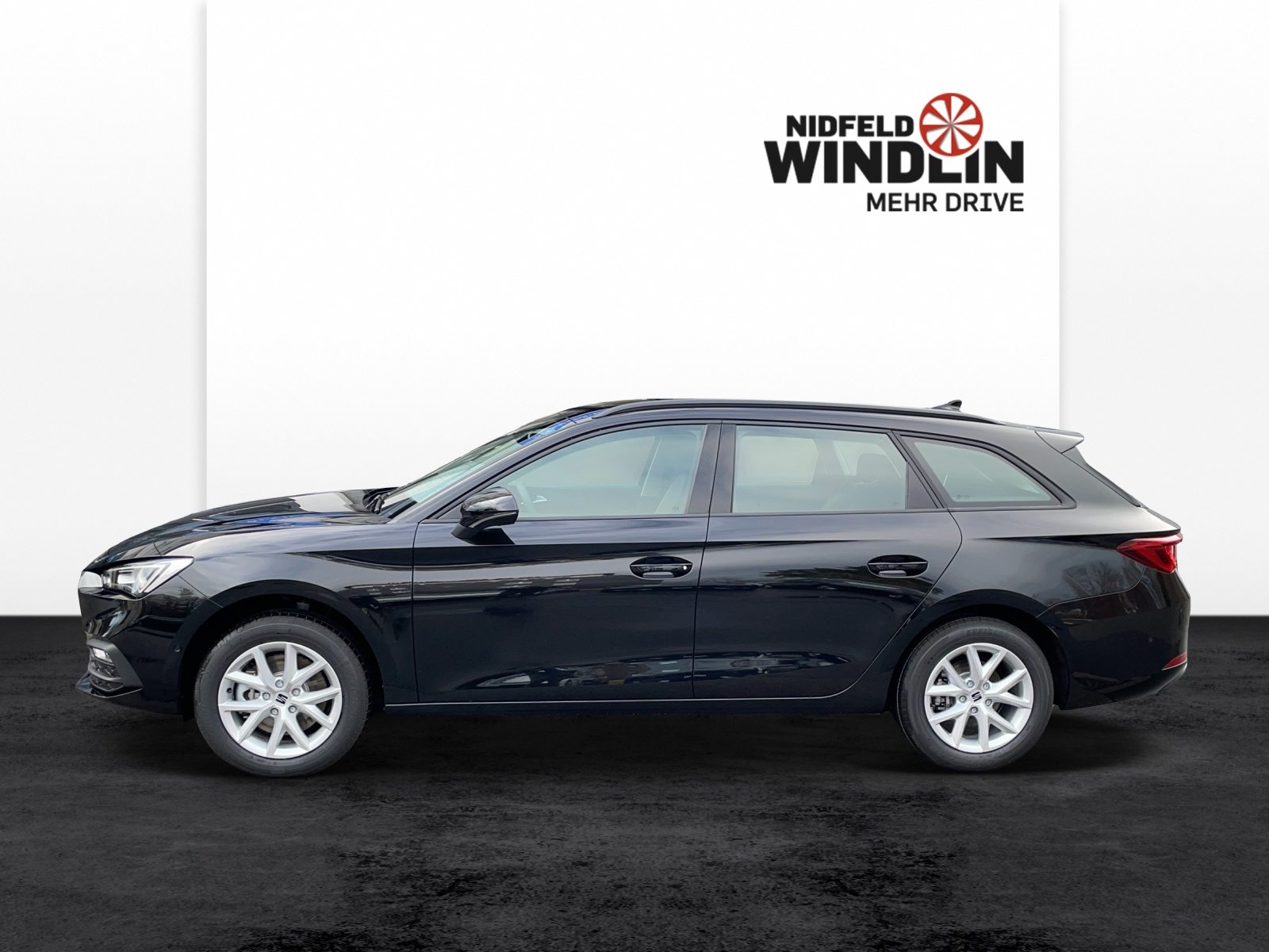 SEAT LEON SPORTSTOURER STYLE 4DRIVE, Diesel, Second hand / Used, Automatic - 2