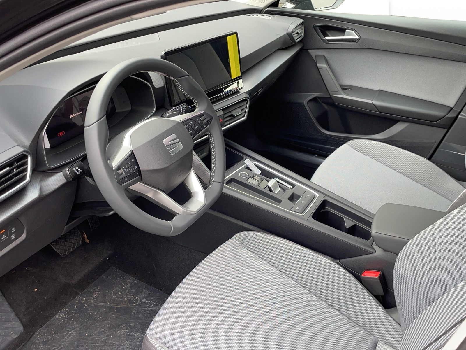 SEAT LEON SPORTSTOURER STYLE 4DRIVE, Diesel, Second hand / Used, Automatic - 5