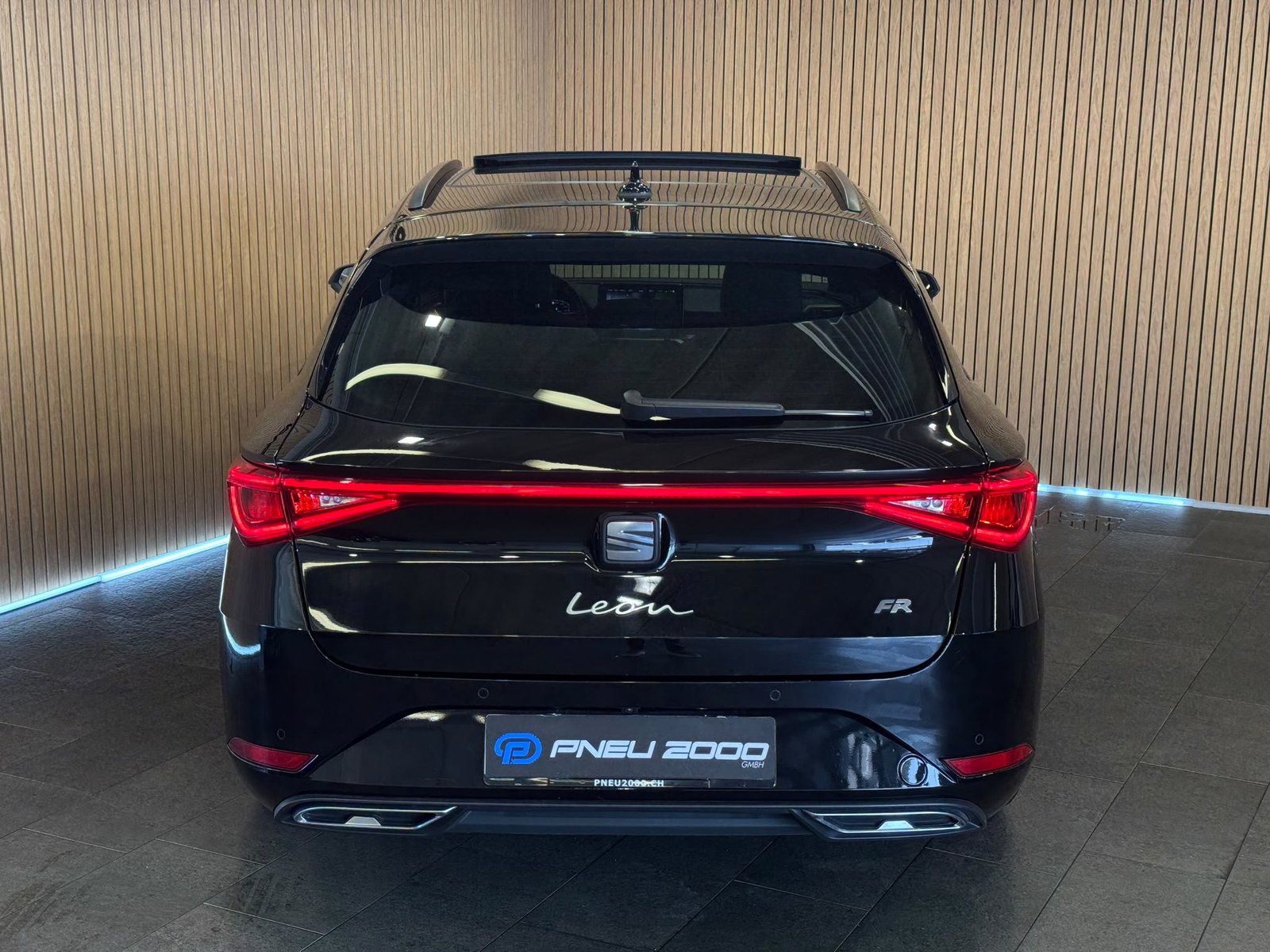 SEAT Leon ST 1.5 eTSI mHEV DSG Hola FR, Mild-Hybrid Petrol/Electric, Second hand / Used, Automatic - 7
