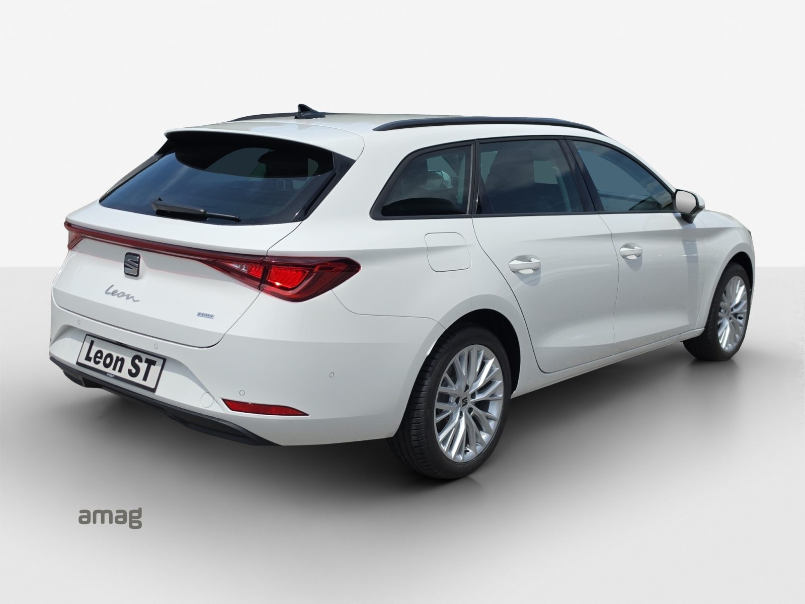 SEAT SEAT LEON SPORTSTOURER Style BUSINESS EDITION, Full-Hybrid Petrol/Electric, Second hand / Used, Automatic - 5
