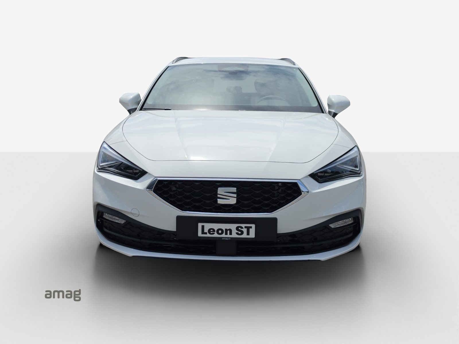 SEAT SEAT LEON SPORTSTOURER Style BUSINESS EDITION, Full-Hybrid Petrol/Electric, Second hand / Used, Automatic - 7