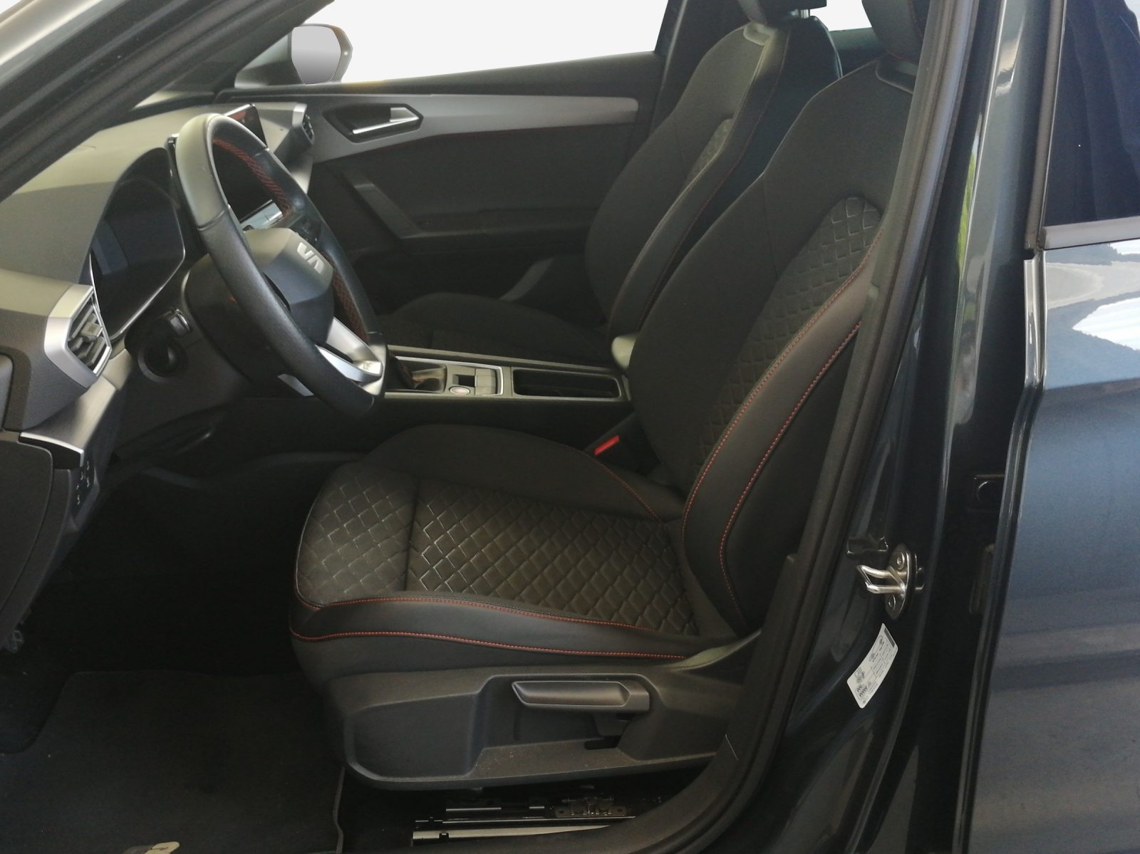 SEAT LEON SPORTSTOURER HOLA FR (netto), Petrol, Second hand / Used, Manual - 7