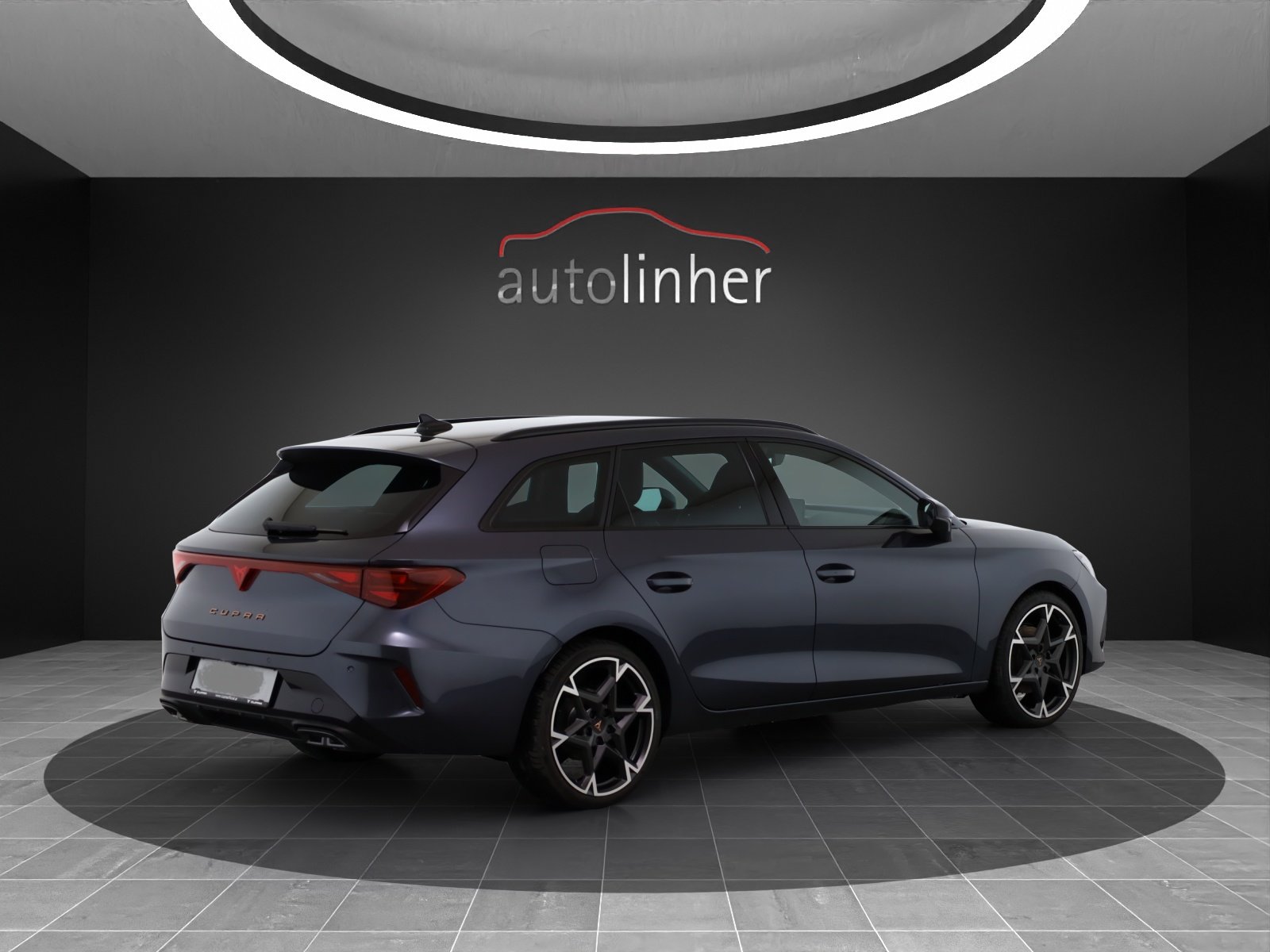 SEAT Leon ST 1.5 eTSI mHEV DSG Style, Mild-Hybrid Petrol/Electric, Second hand / Used, Automatic - 5