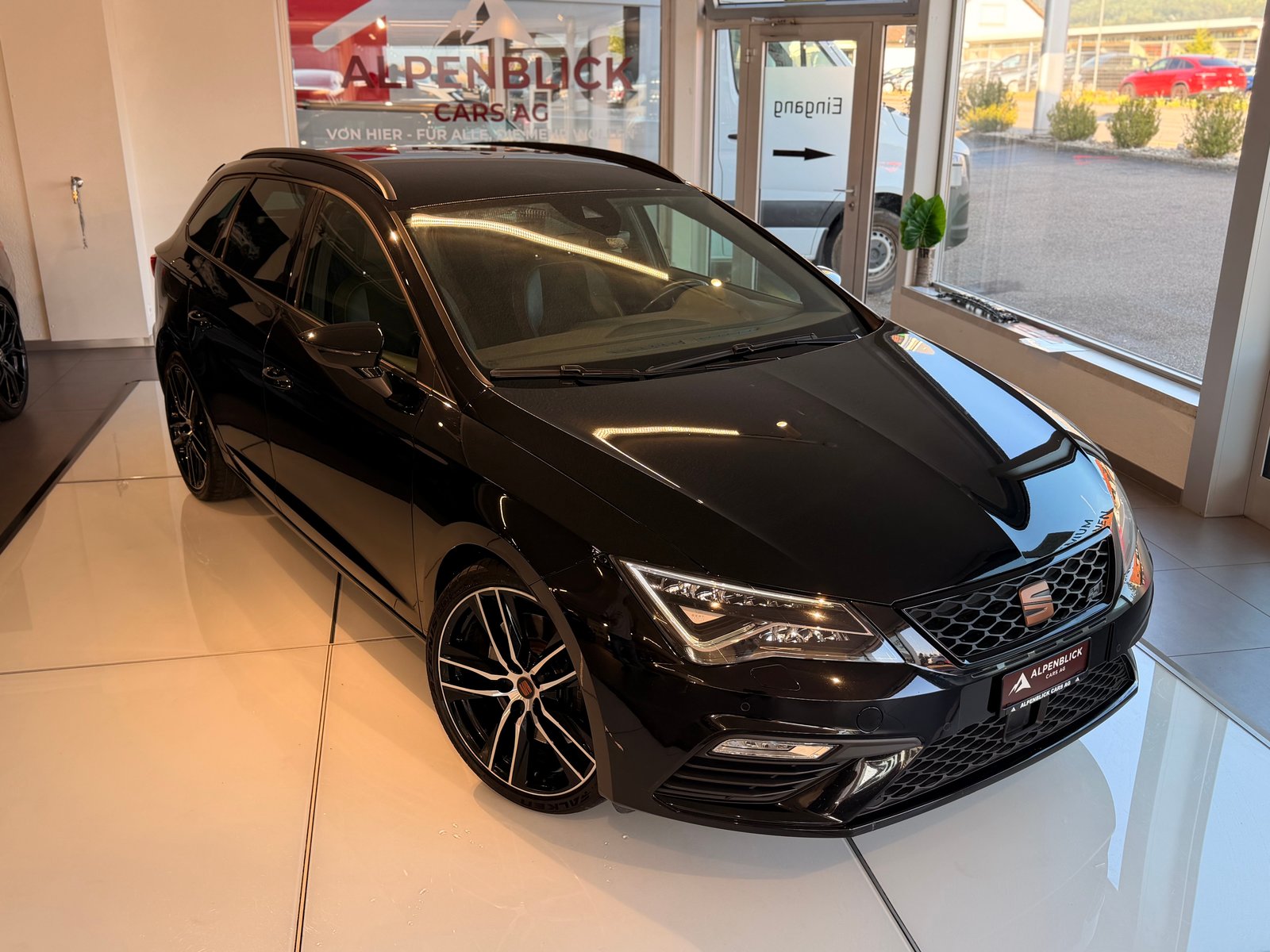 SEAT Leon ST 2.0 TSI 300 4 Drive DSG, Essence, Occasion / Utilisé, Automatique - 2