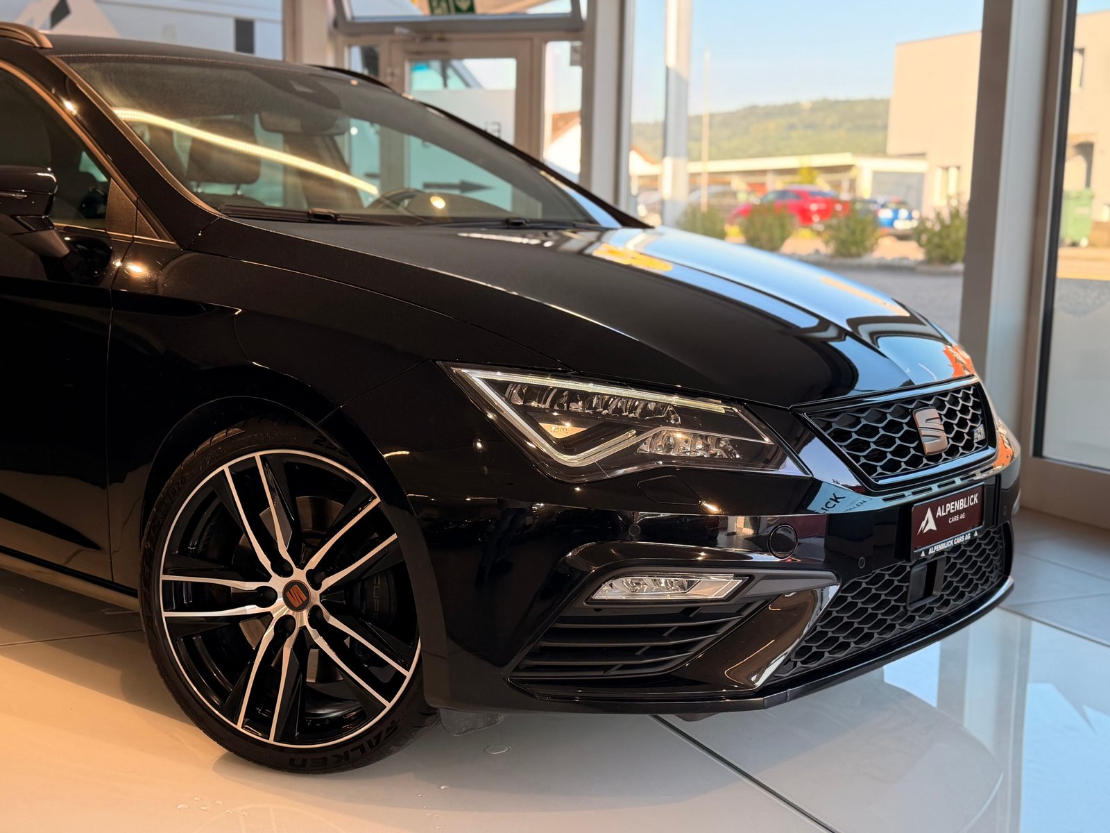 SEAT Leon ST 2.0 TSI 300 4 Drive DSG, Essence, Occasion / Utilisé, Automatique - 3