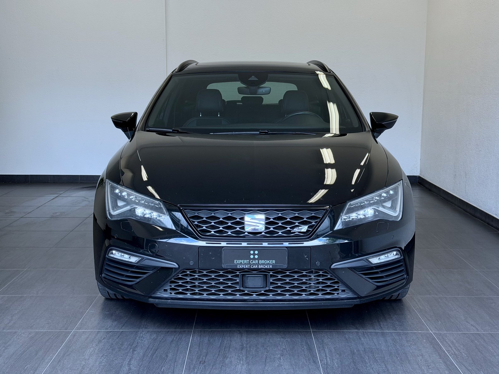 SEAT Leon ST 2.0 TSI 300 4 Drive DSG, Essence, Occasion / Utilisé, Automatique - 4